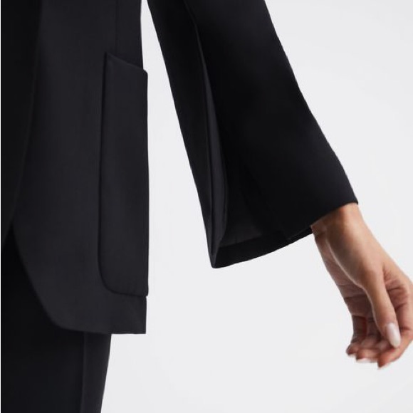 Reiss Maia single breasted split sleeve Blazer - Picture 3 of 6